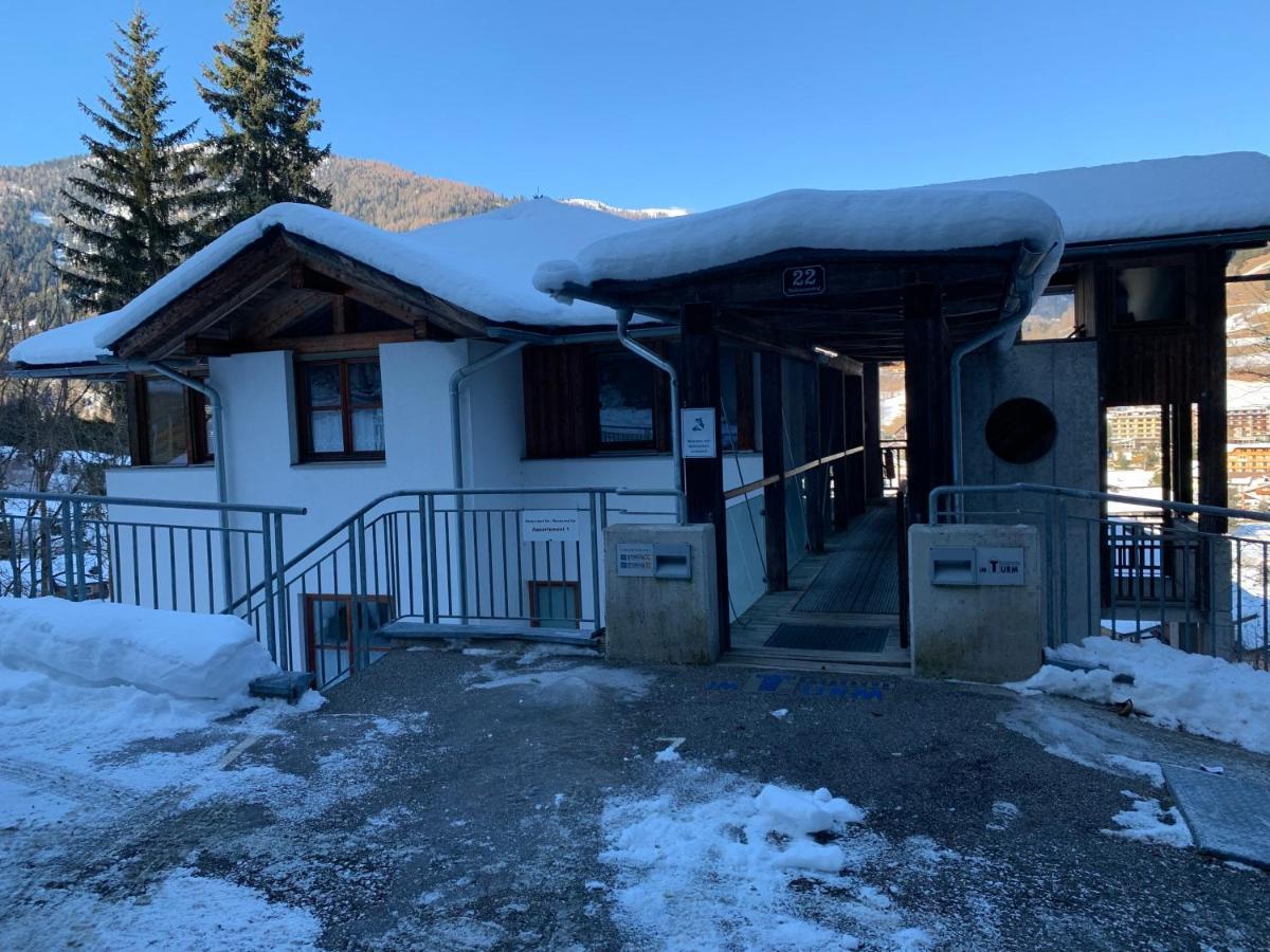 Apartament Haus Im Turm Bad Kleinkirchheim Zewnętrze zdjęcie